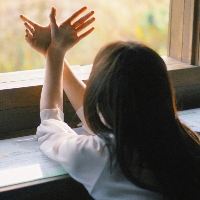 都分手了你说还爱我